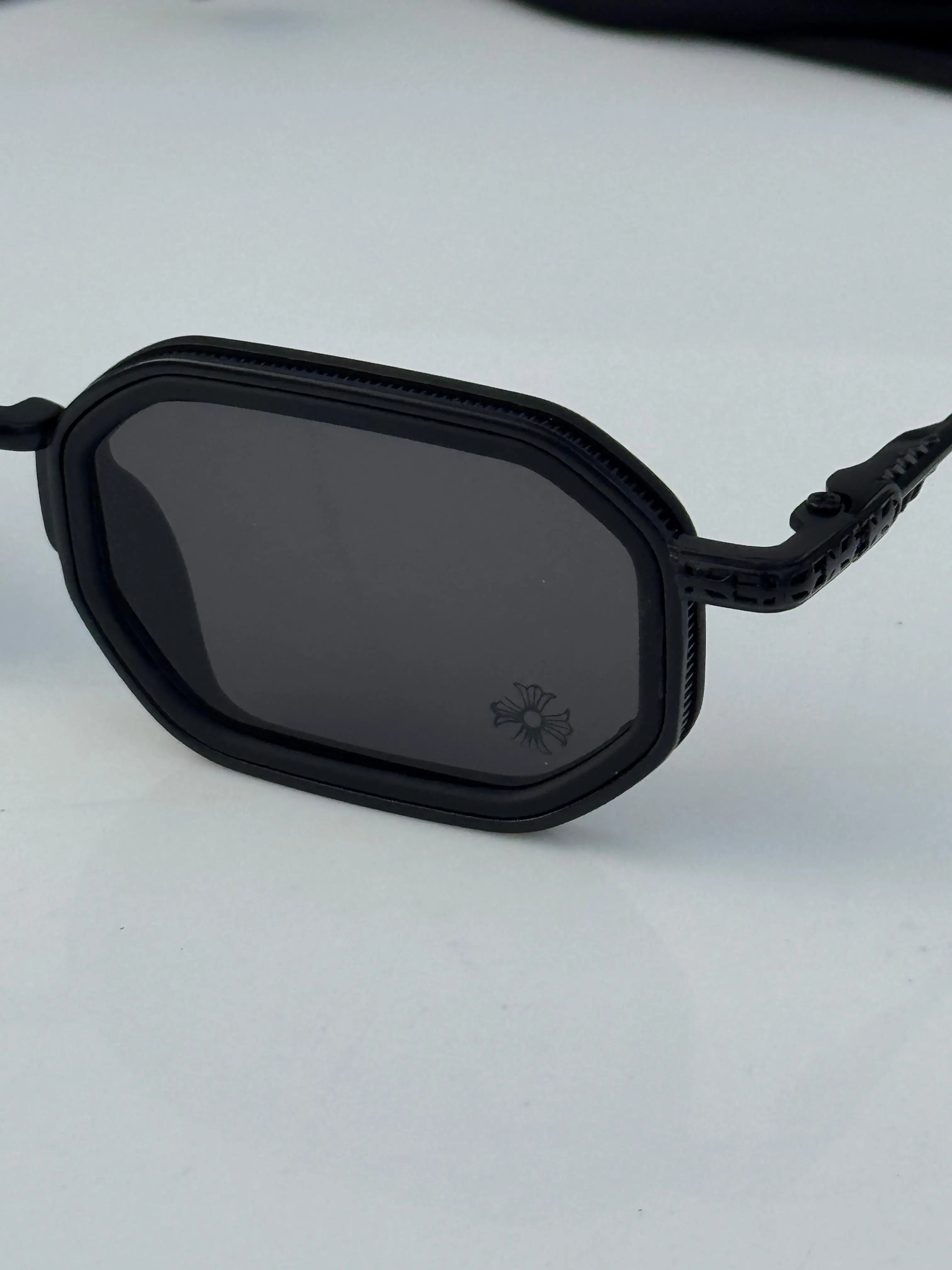 Chrome_heart_26007_black