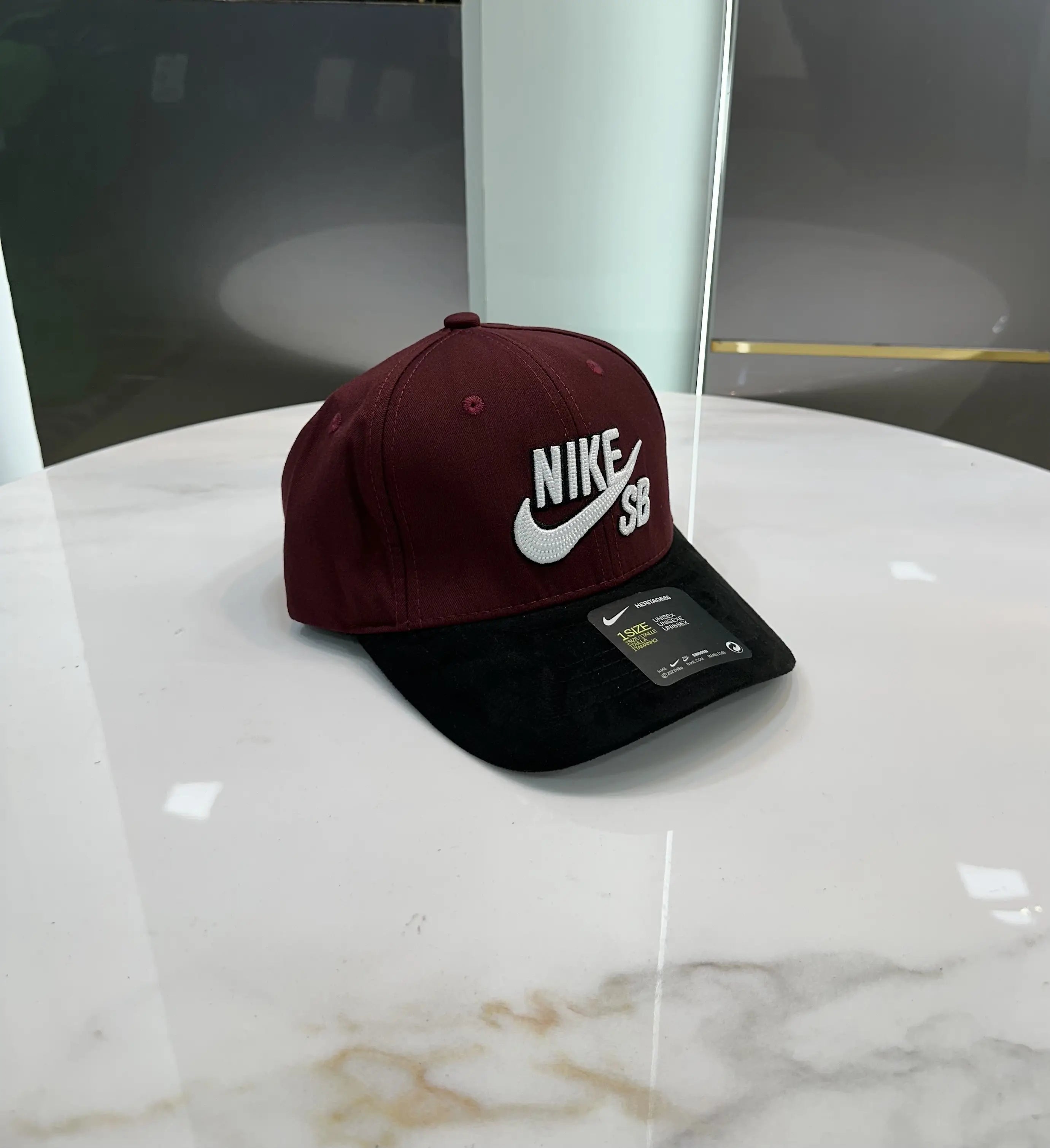 Nik e Wine 002 Premium Imported Cap