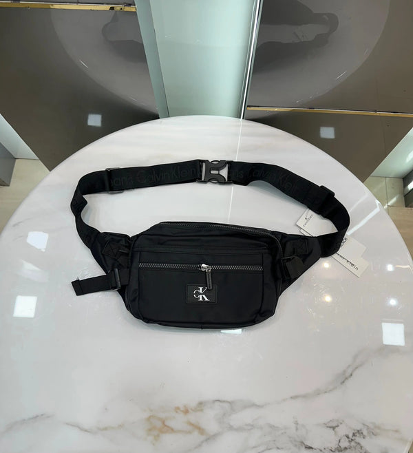 Calvin Klei n 002 Premium Waist Bag