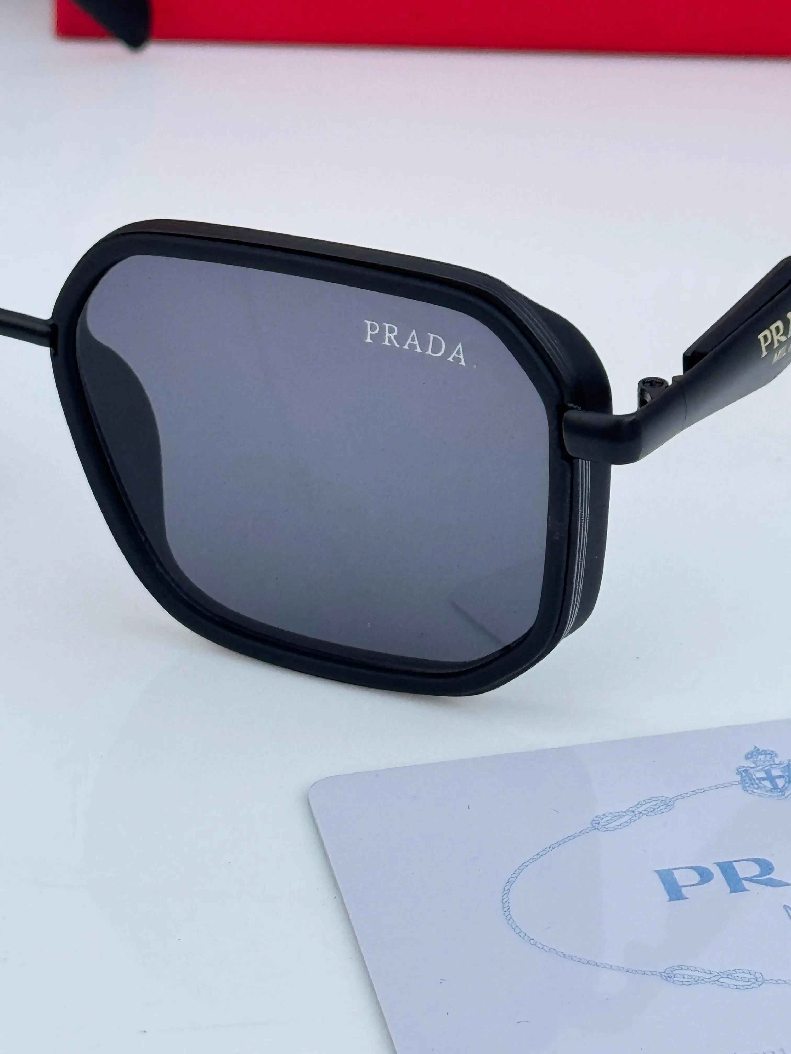 Prada_792_black