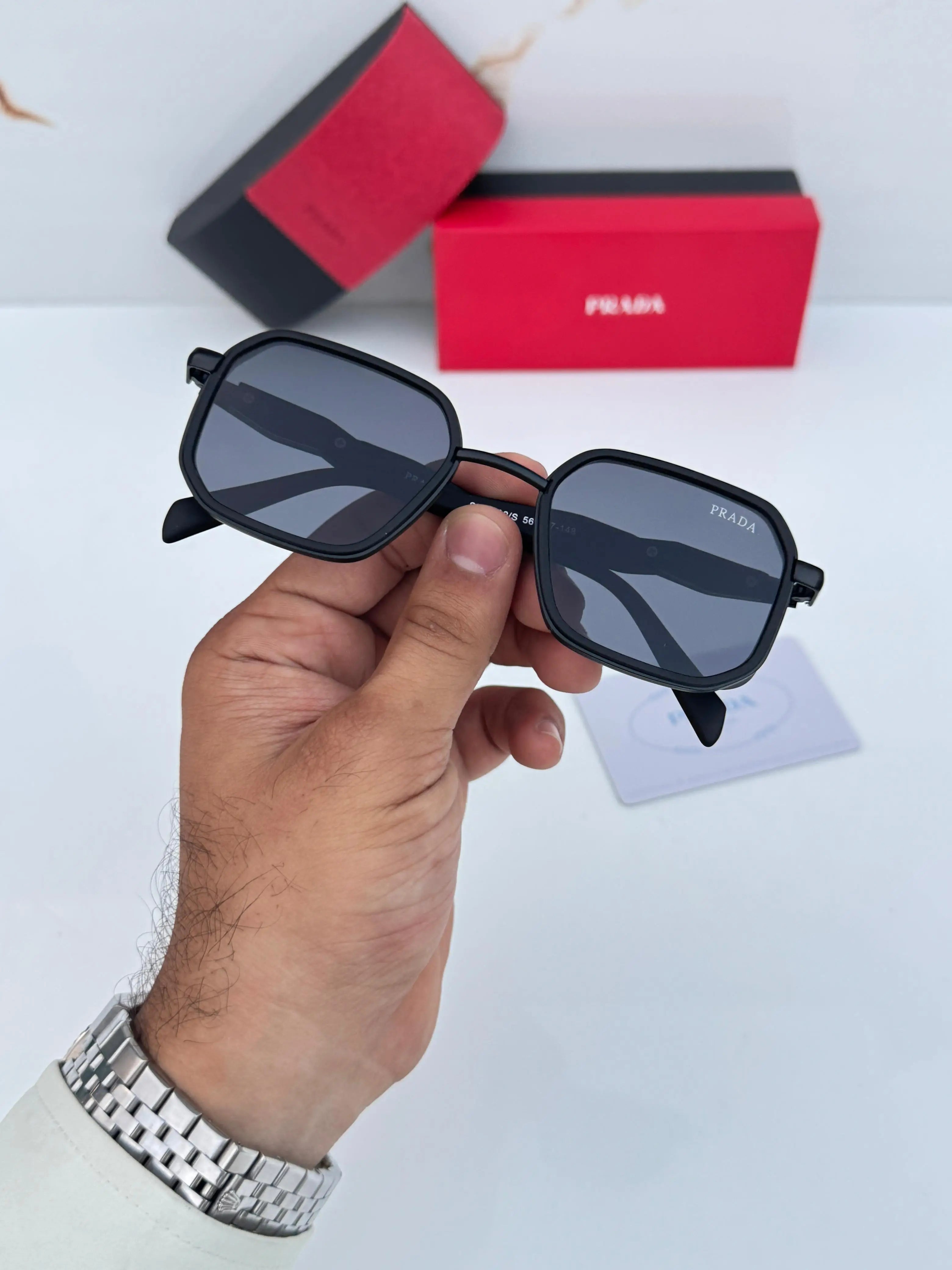 Prada_792_black