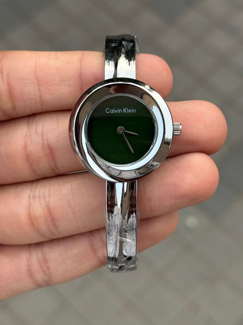 Calvin Klei n Twisted Bezel Women Silver Green Main image