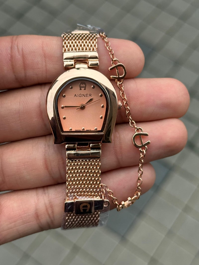 Aigner Women s Main image