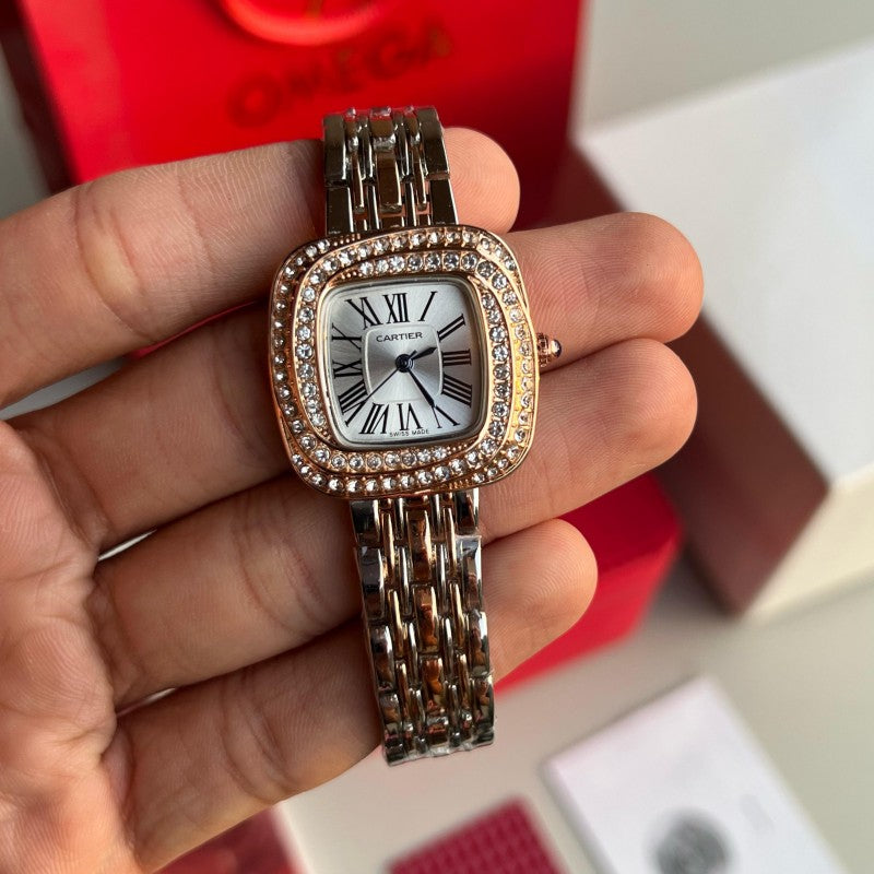 Cartie r Women s Two Tone White Dial Secondary image