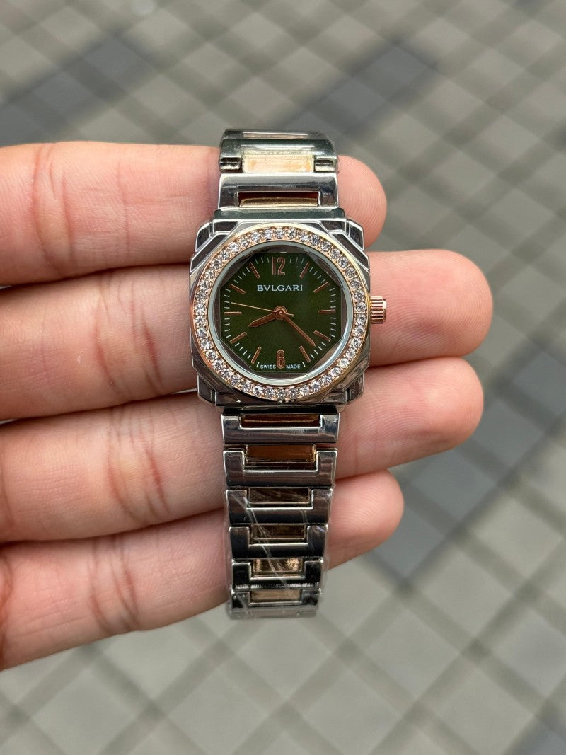 Bvlgar i Women s Green Dial Main image