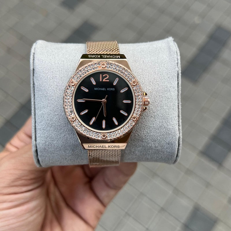 Michael Kor s Lennox Women s Rose Black