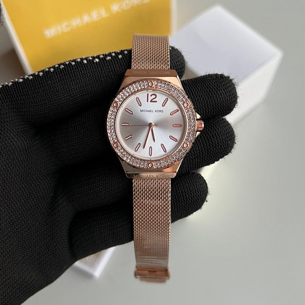 Michael Kor s Lennox Women s Rose White