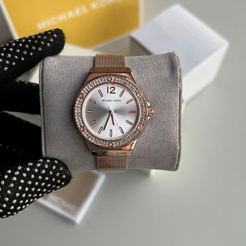 Michael Kor s Lennox Women s Rose White