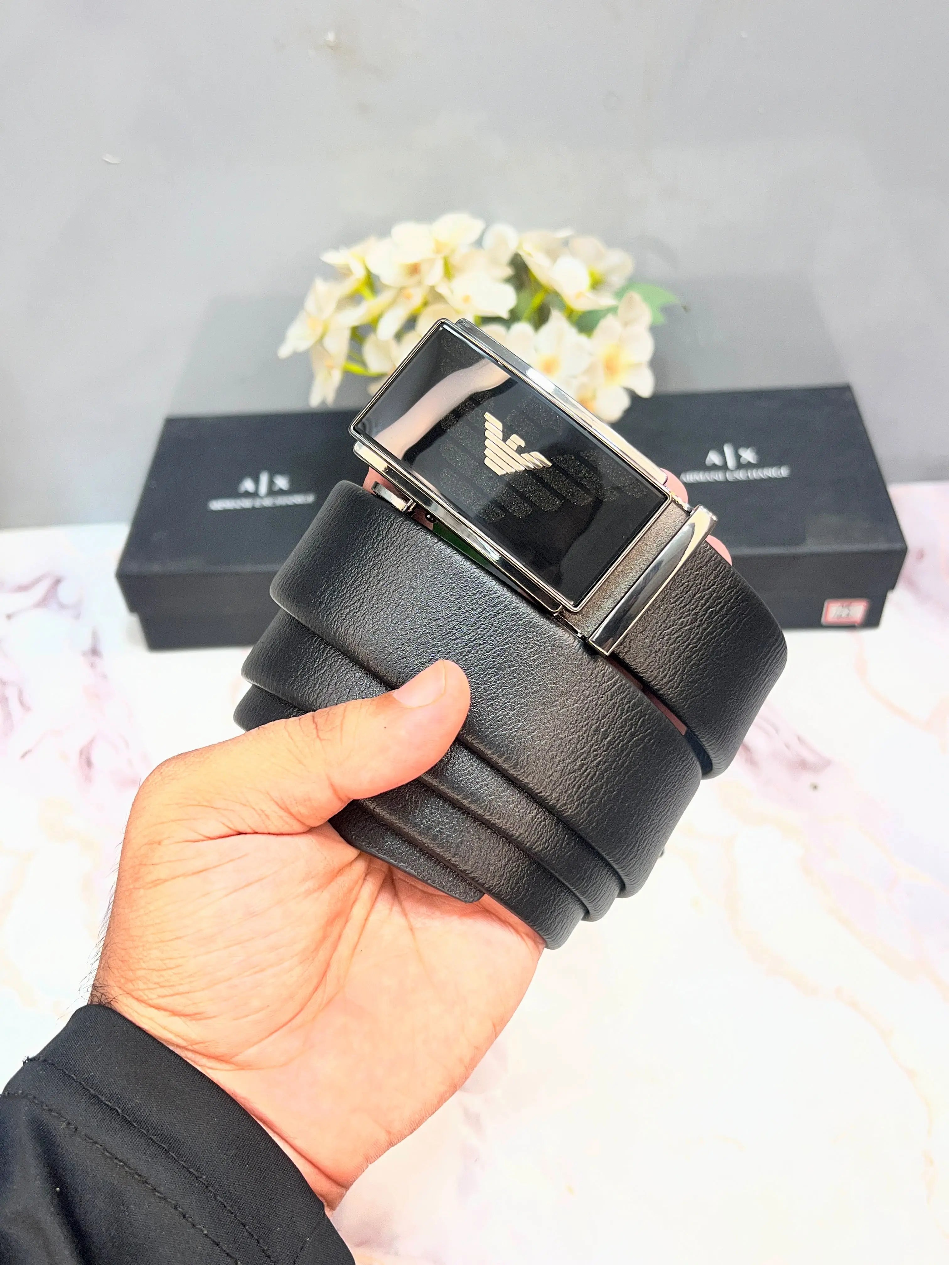 AX ARMANI EXCHANGE PREMIUM QUALITY AUTOLOCK BELT WITH OG BOX AX-523