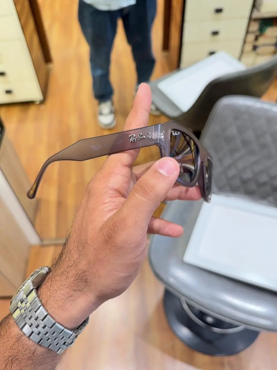 Rayban_4454_grey