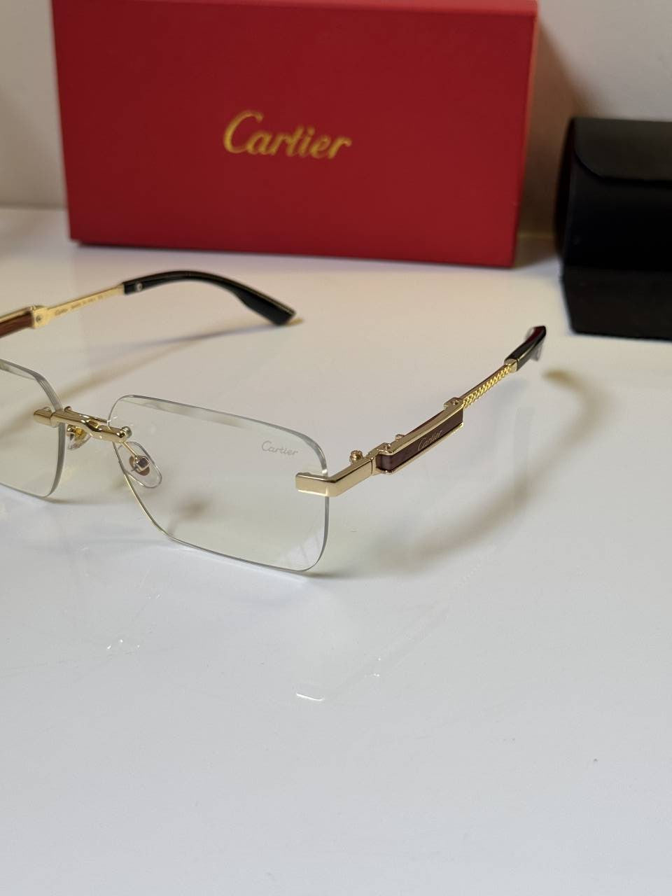 Cartier_017_Gold_Frame