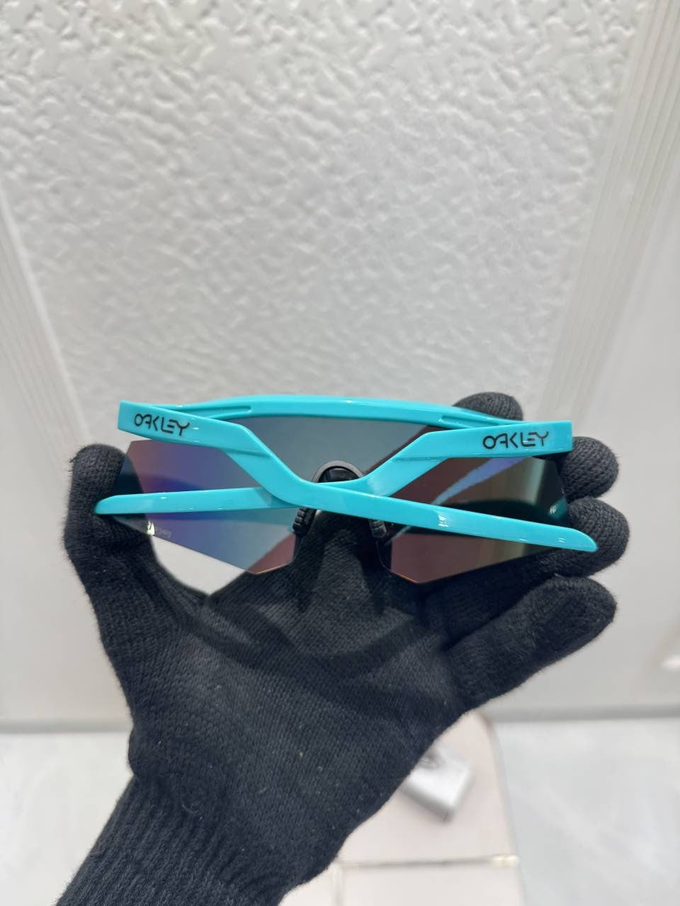 Oakleey_05_Blue_with_multi