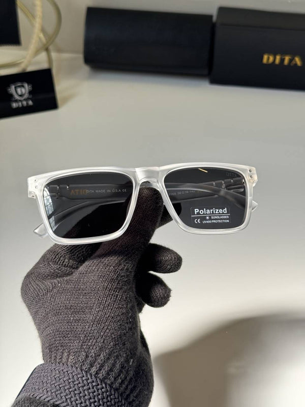 Dita_8968_Ice_Black