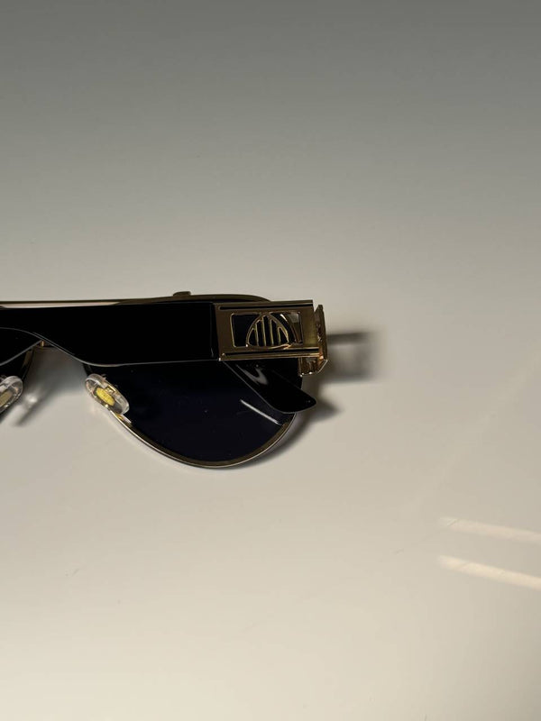 Maybach_23335_Gold_Black