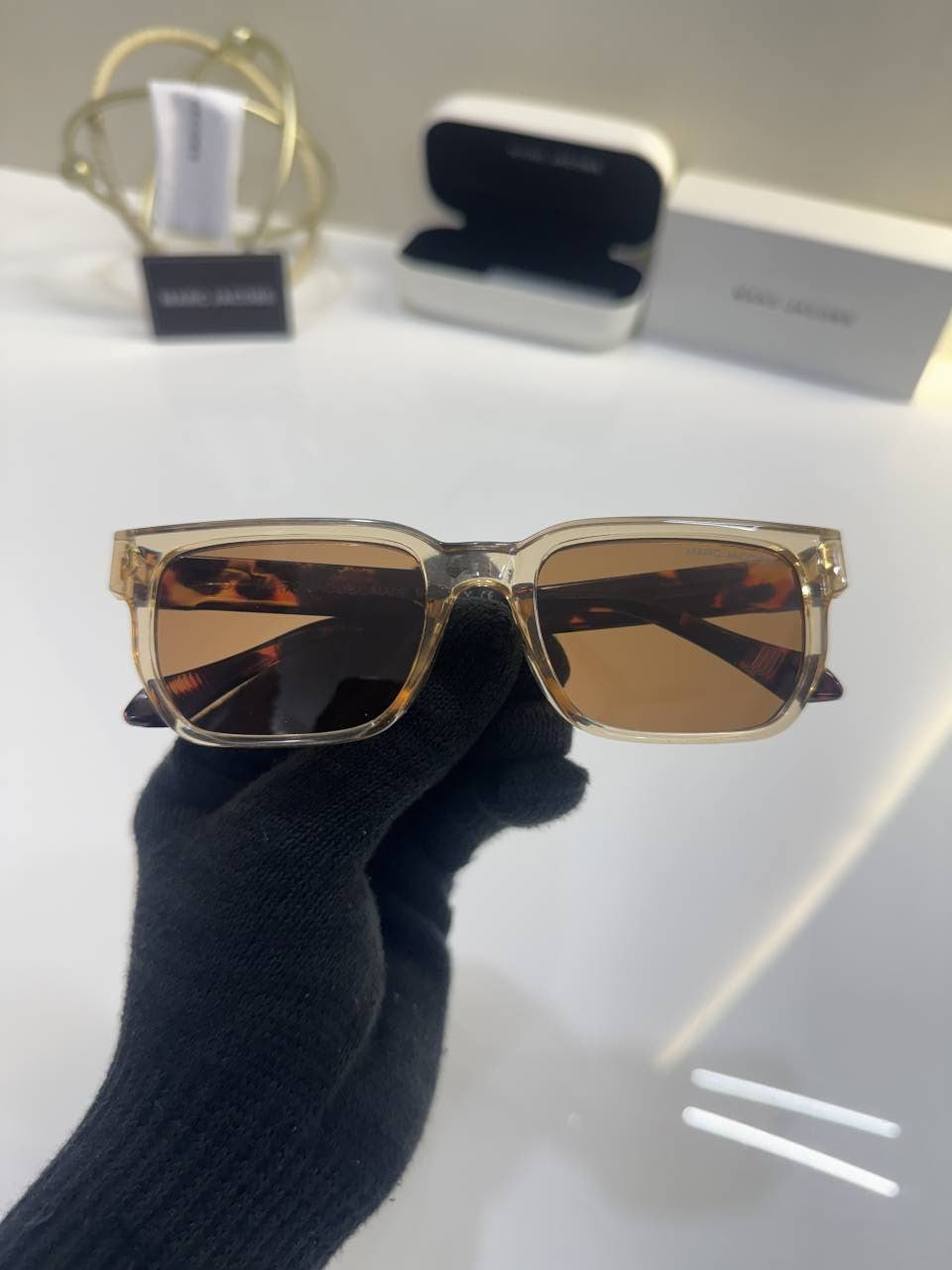 Marc_Jacobs_1120_Tiger_Brown