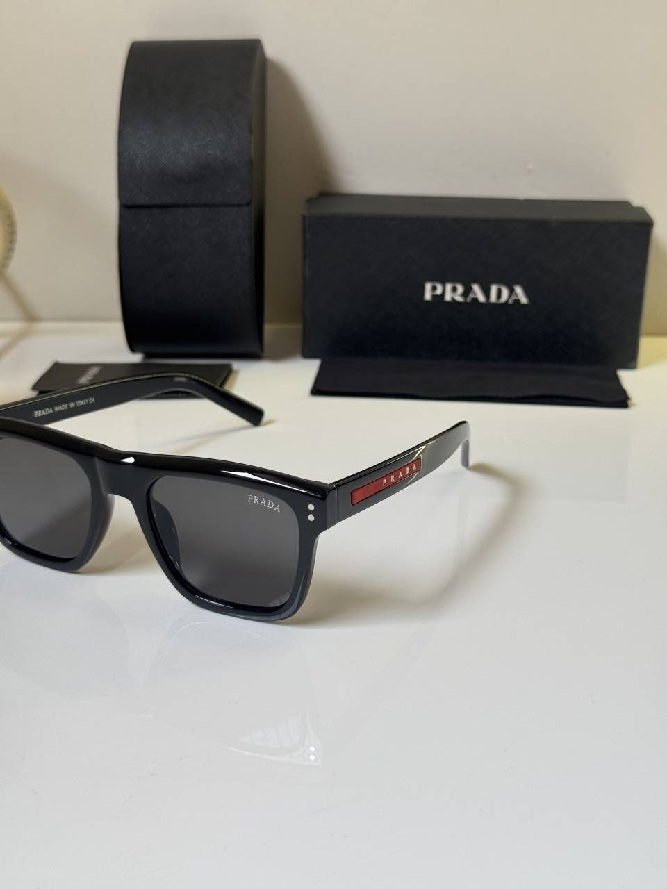 Prada_3835_Glossy_Black