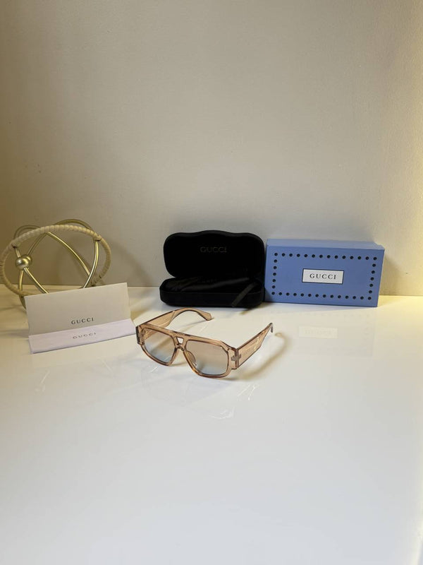 Gucci_3986_Peach_Rainbow