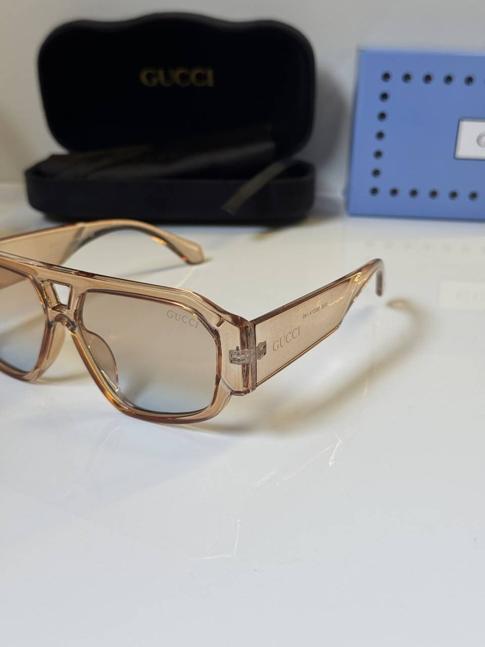 Gucci_3986_Peach_Rainbow