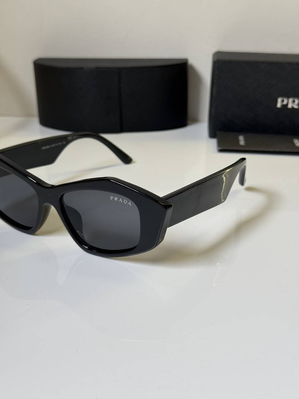 Prada_6964_Black