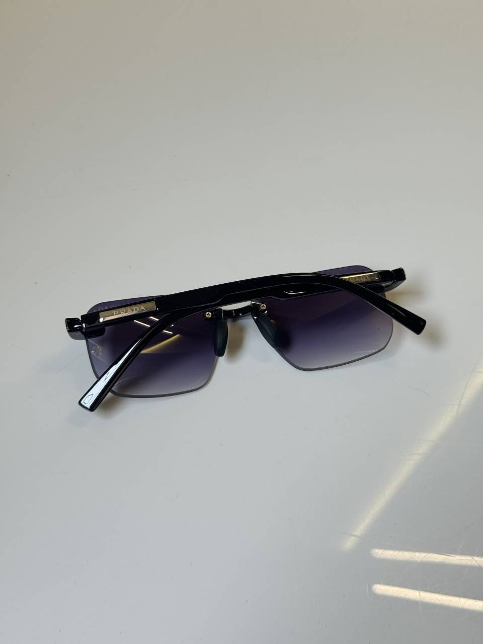 Prada_62606_Purple_Black