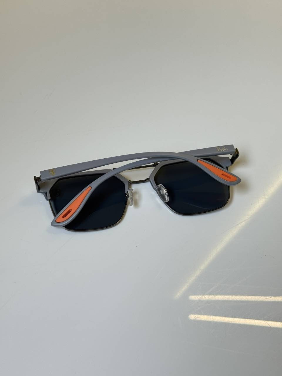 Rayban_04_Grey