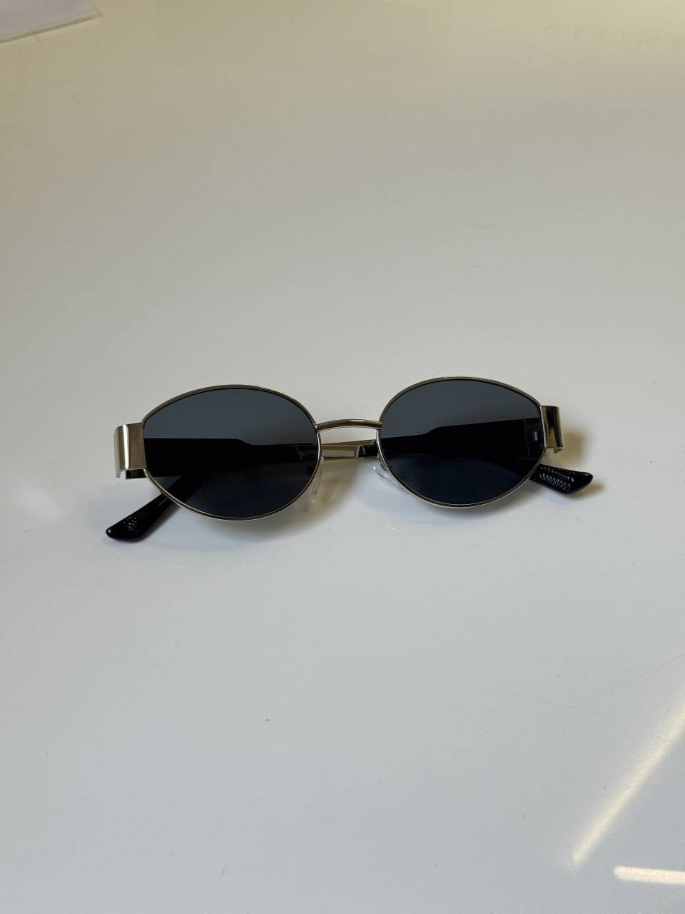 Celine_25001_Silver_Black