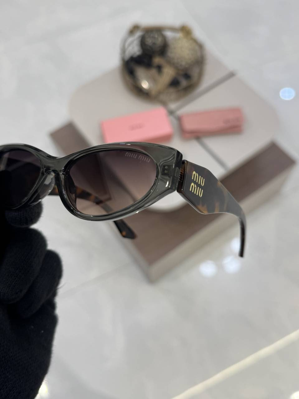Miu_Miu_2945_Tiger_Grey