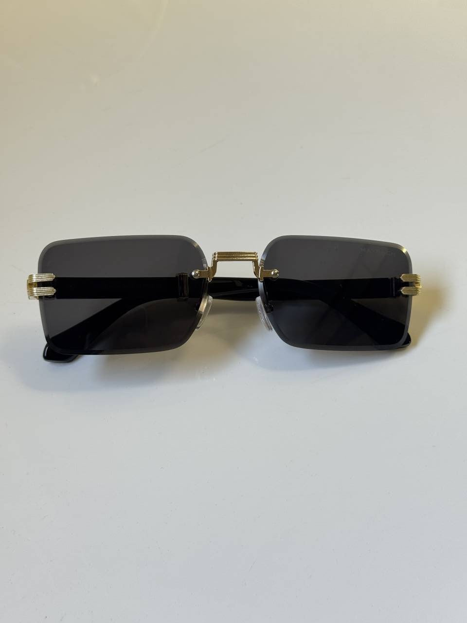 Maybach_2581_Gold_Black