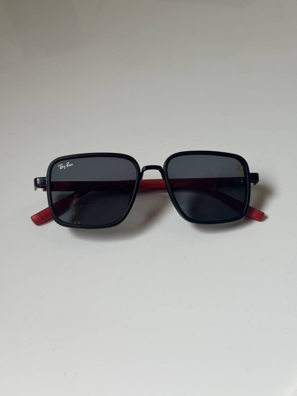 Rayban_8840_Blk_Ferrari_Edition