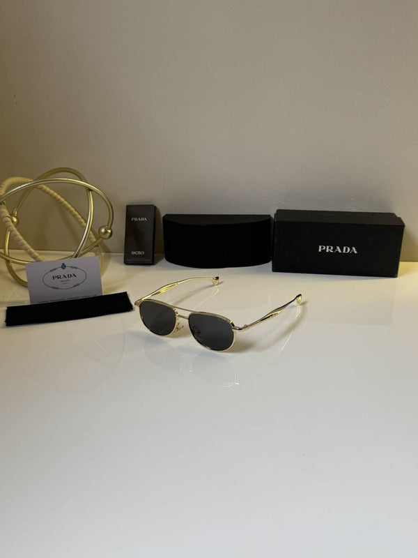 Prada_88925_Gold_Black