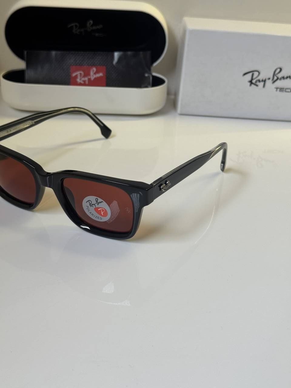 Rayban_7701_black_Red