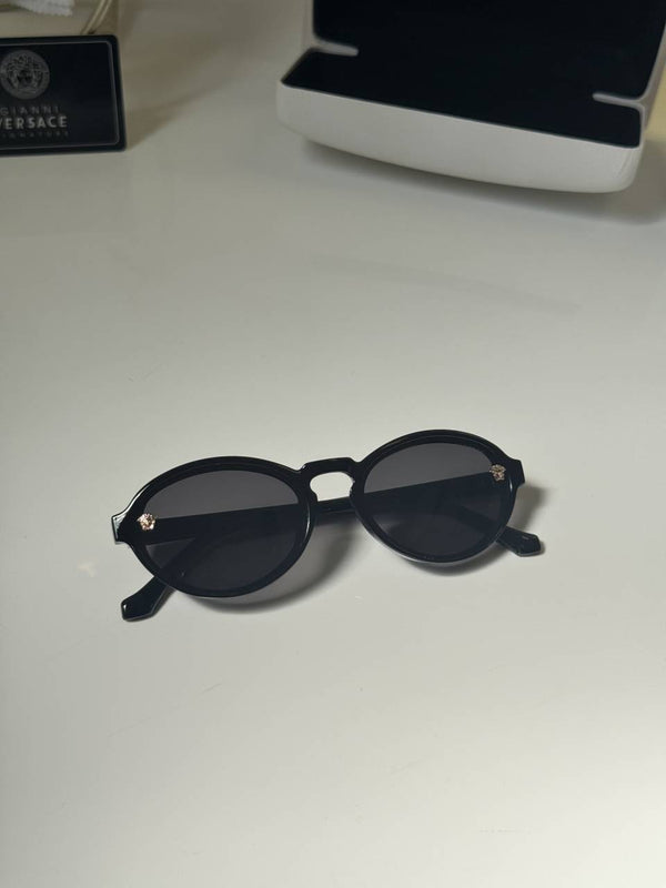 Versace_18524_Black