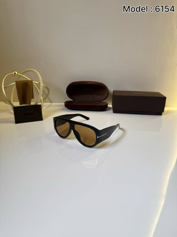 Tomford_6154_Black_Brown