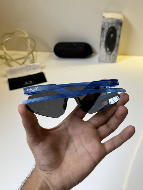 Oakley_9229_Black_Blue