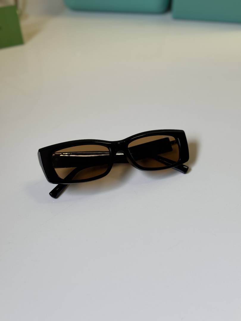 Tiffany&Co_555_Black_Brown