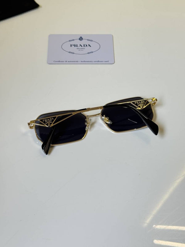 Prada_8045_Gold_Black
