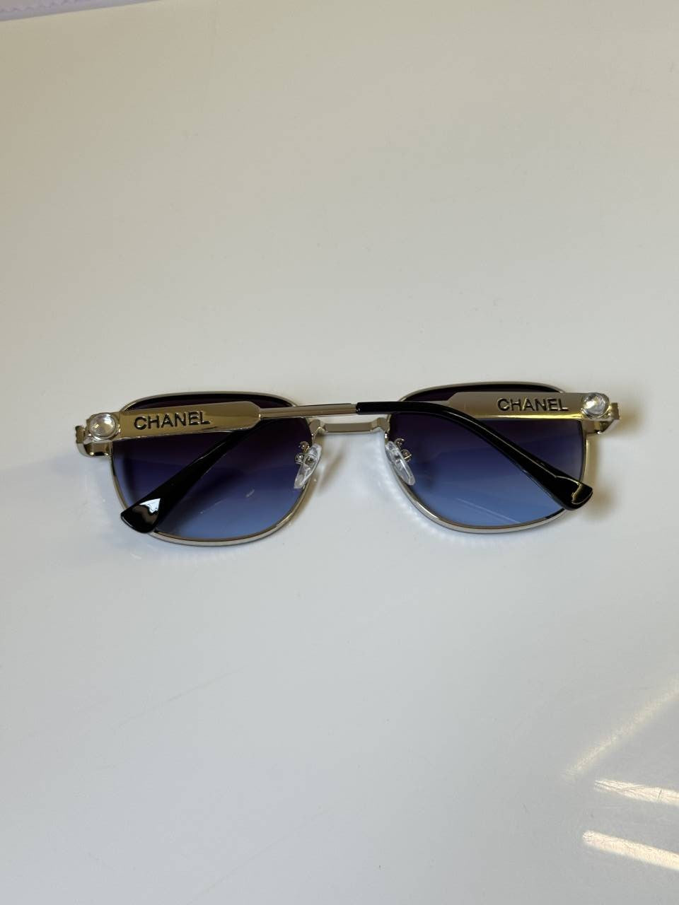 Chanel_8068_Silver_Blue_Shaded