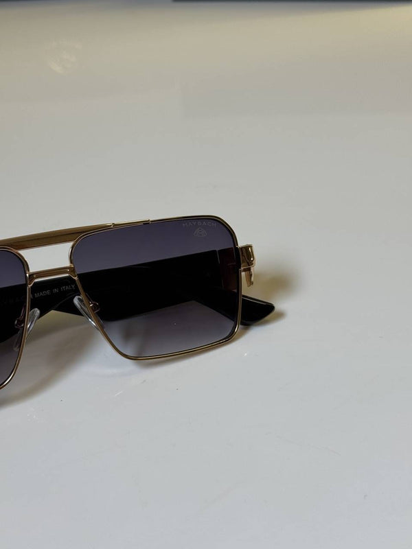 Maybach_609_Gold_Multi