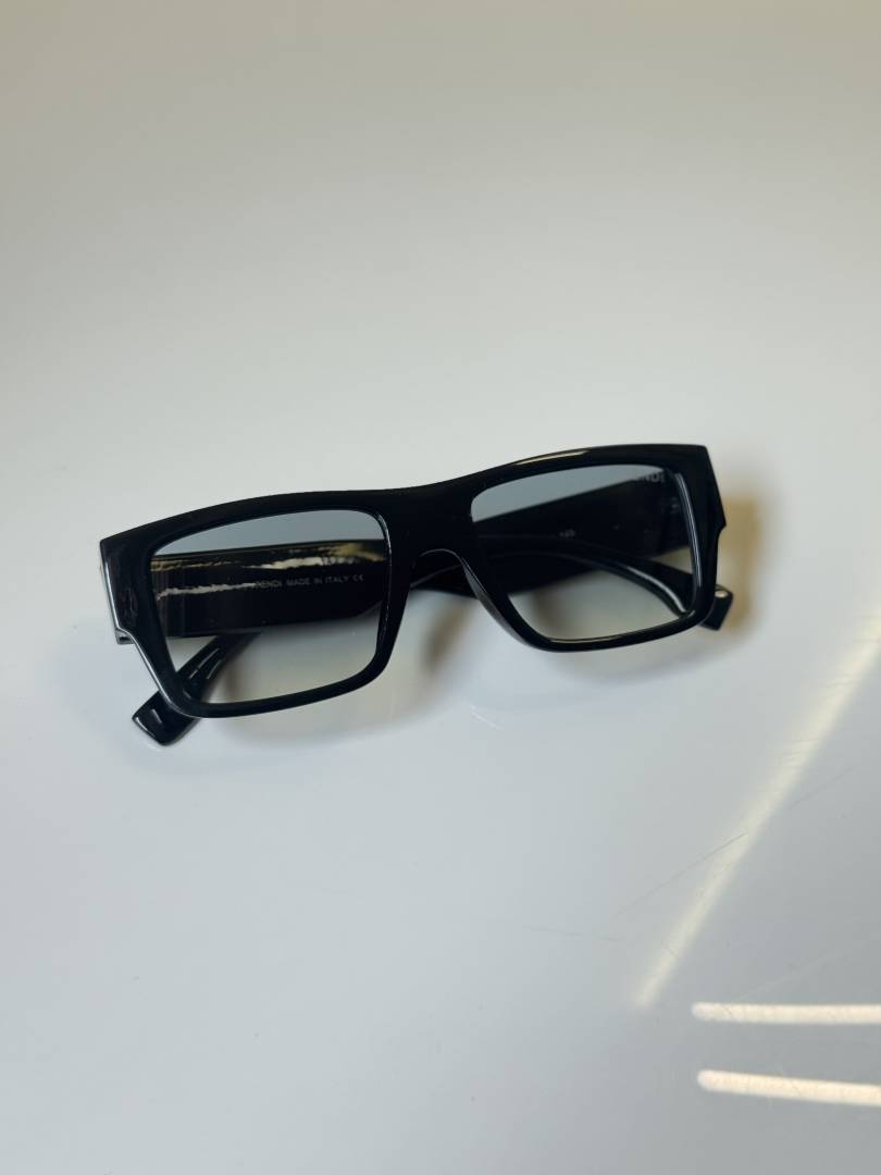 Fendi_69103_Multi_Black