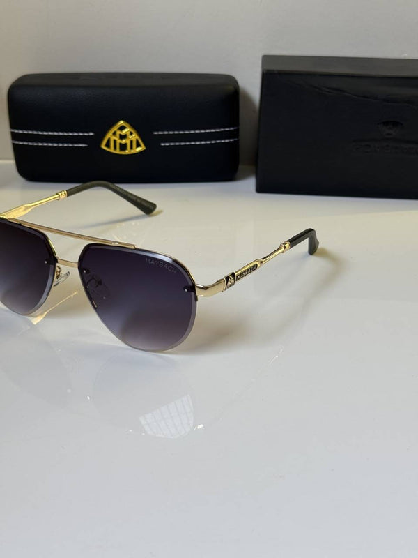 Maybach_22018_Gold_Blue