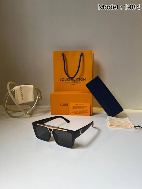Louis_Vuitton_1984_Matt_Black