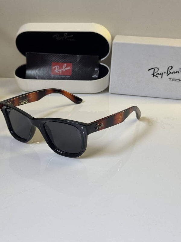 Rayban_502_Black_Tiger