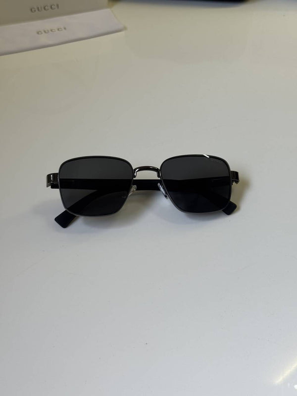 Gucci_983_Gun_Black