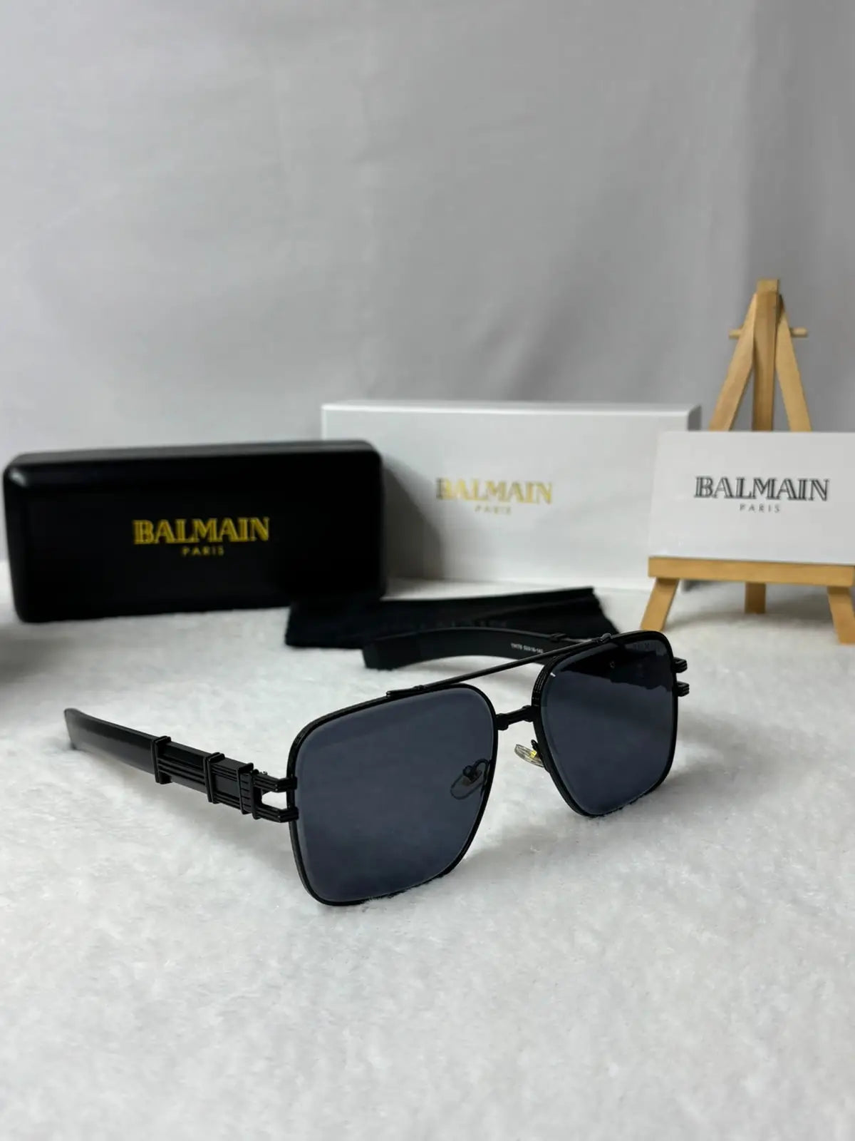 Balmain 176 matt black