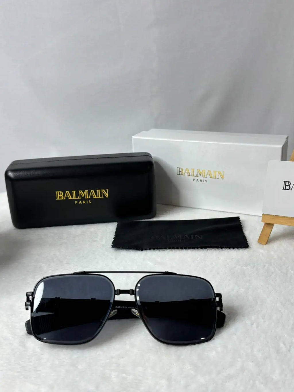Balmain 176 matt black