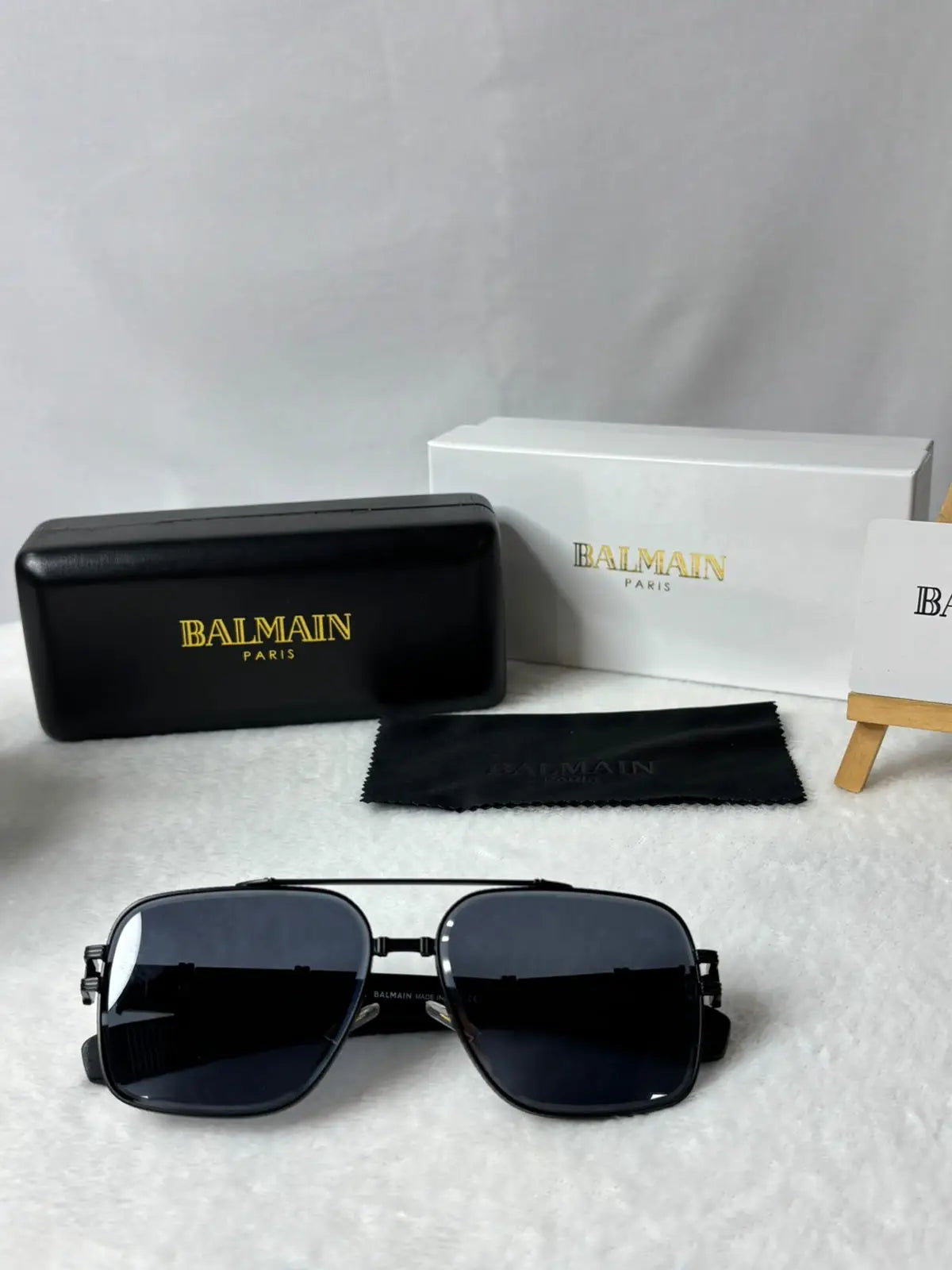 Balmain 176 matt black