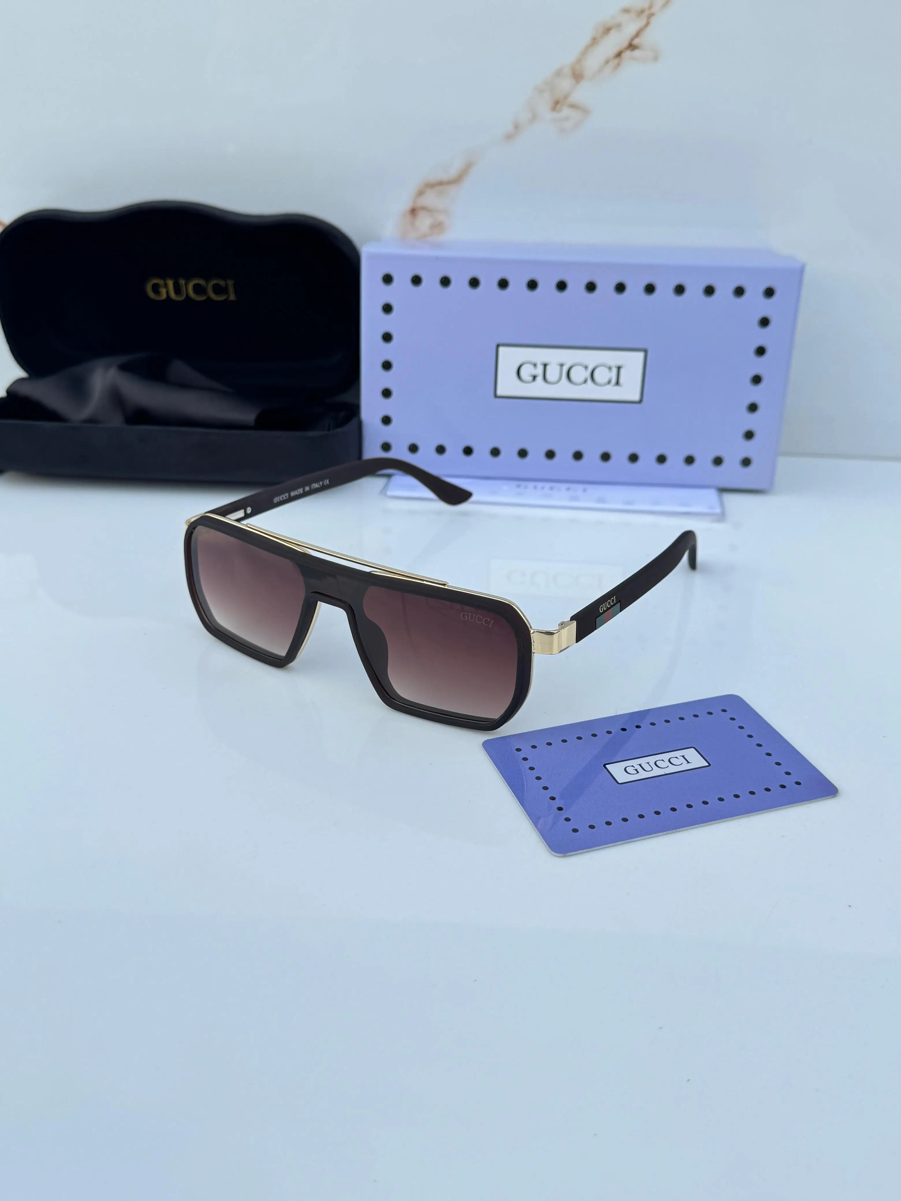 Gucci_9125_gold_brown