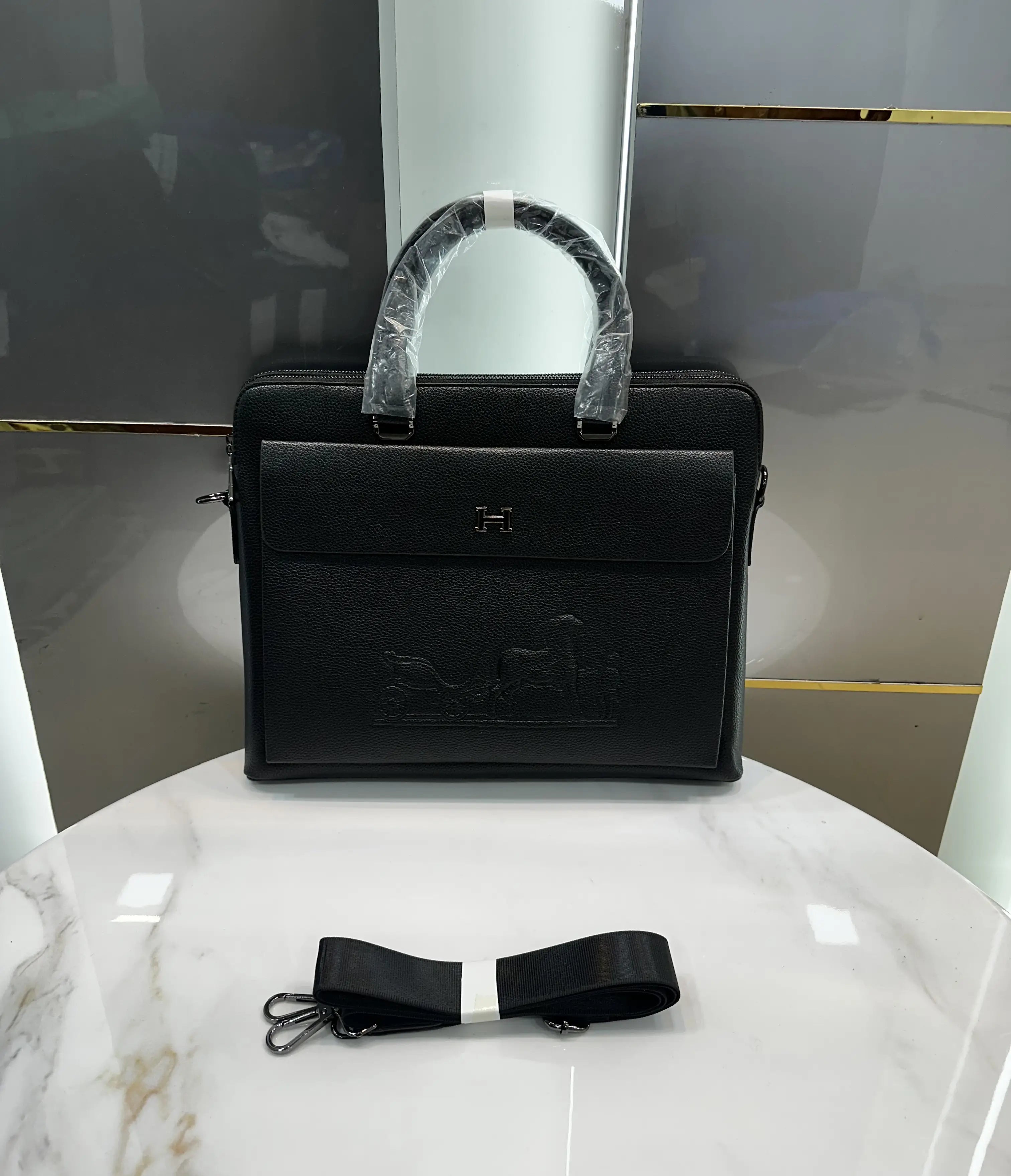 Herme s Black Luxury Premium Imported Laptop Bag