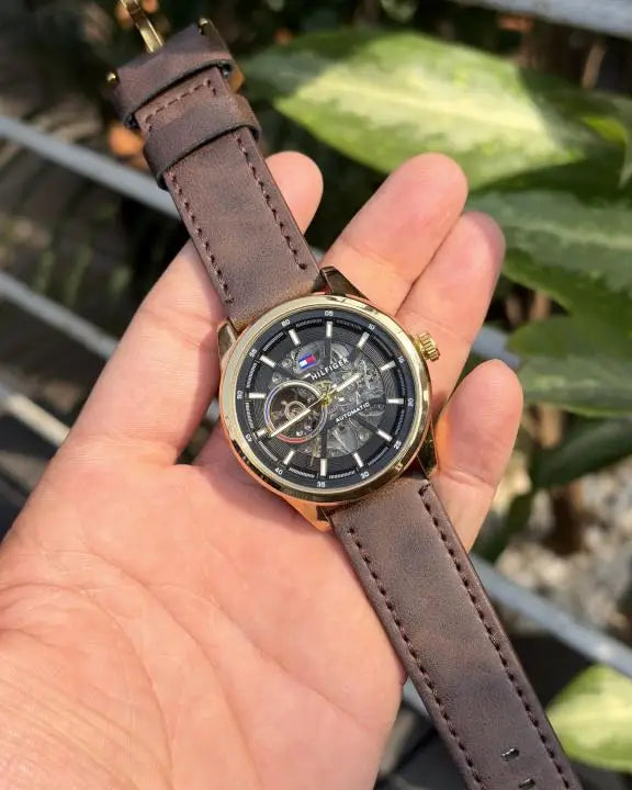 Tommy Hilfiger automatic Main image