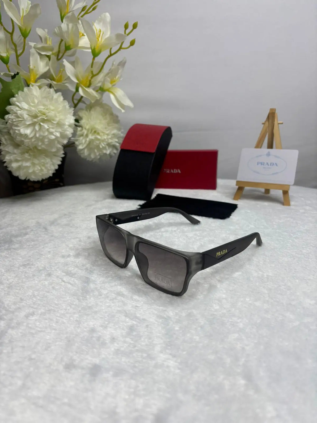 PRADA 0629 grey black